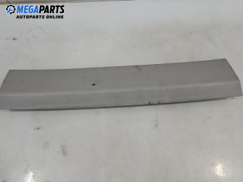 Интериорна пластмаса за Jeep Cherokee SUV IV (09.2007 - 06.2013), 4+1 вр., джип, позиция: предна