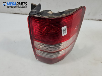 Стоп за Jeep Cherokee SUV IV (09.2007 - 06.2013), джип, позиция: дясна