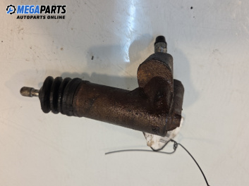 Долна помпа за съединител за Toyota Corolla E11 Liftback (04.1997 - 01.2002)