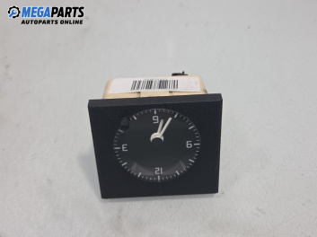 Часовник за Renault Clio I Hatchback (05.1990 - 09.1998)