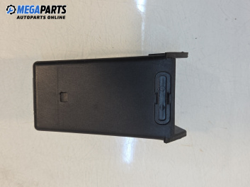 Интериорна пластмаса за Ford Focus C-Max (10.2003 - 03.2007), 4+1 вр., миниван, позиция: предна