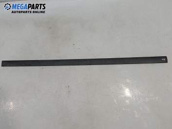 Външна лайсна врата за Mazda 323 F V Hatchback (07.1994 - 09.1998), хечбек, позиция: предна, лява