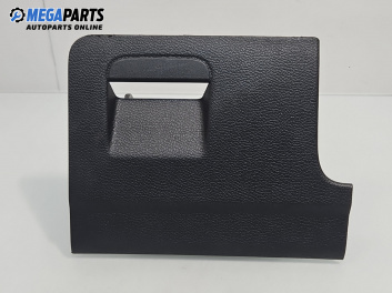 Пластмасов капак за Volkswagen Golf V Hatchback (10.2003 - 02.2009), 4+1 вр., хечбек