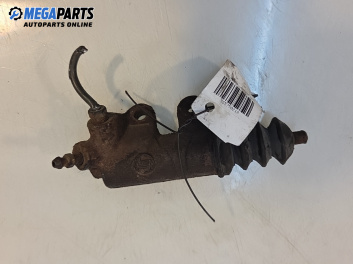 Долна помпа за съединител за Toyota Corolla Verso II (03.2004 - 04.2009)