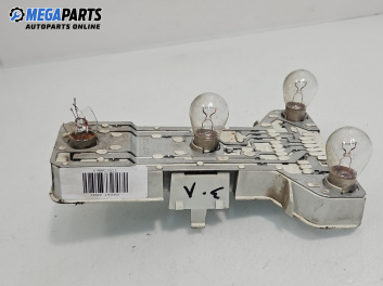 Стоп за Volkswagen Passat III Sedan B5 (08.1996 - 12.2001), седан, позиция: лява