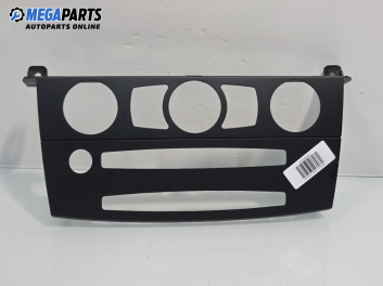 Централна конзола за BMW 5 Series E60 Sedan E60 (07.2003 - 03.2010)