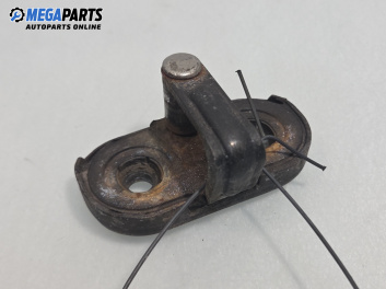 Закопчалка в багажник за Volkswagen Golf IV Hatchback (08.1997 - 06.2005), хечбек