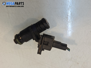 Дюза бензин за Ford Fiesta V Hatchback (11.2001 - 03.2010) 1.3, 60 к.с.
