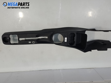 Централна конзола за Skoda Fabia II Hatchback (12.2006 - 12.2014)