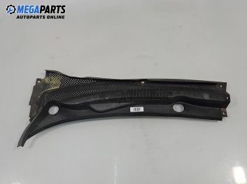 Кора под чистачки за Chevrolet Cruze Hatchback (J305) (06.2011 - ...), 4+1 вр., хечбек