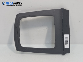 Интериорна пластмаса за Ford Focus II Hatchback (07.2004 - 09.2012), 2+1 вр., хечбек, позиция: предна