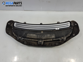 Решетка преден капак за Audi A2 Hatchback (02.2000 - 08.2005), хечбек, позиция: предна
