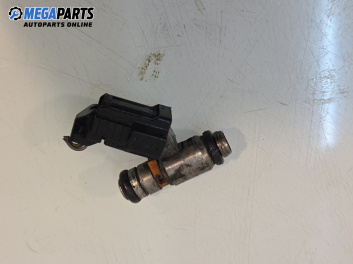 Дюза бензин за Audi A2 Hatchback (02.2000 - 08.2005) 1.4, 75 к.с.