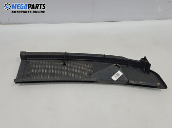 Кора под чистачки за Opel Kadett E Sedan (09.1984 - 12.1993), 4+1 вр., седан