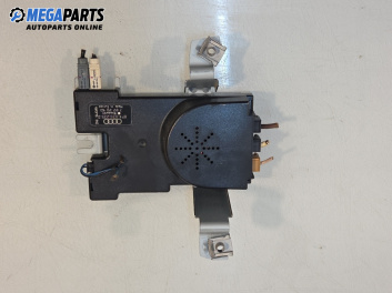 Усилвател антена за Audi A3 Sportback I (09.2004 - 03.2015), № 8P4035225D