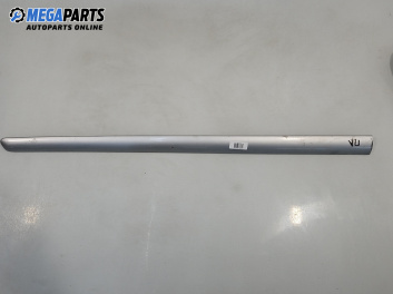 Интериорна лайсна за Peugeot 307 Break (03.2002 - 12.2009), 4+1 вр., комби