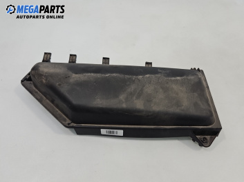 Капак за кутия въздушен филтър за BMW 5 Series E60 Touring E61 (06.2004 - 12.2010) 523 i