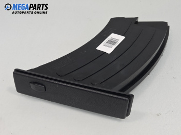 Поставка чаша за BMW 5 Series E60 Touring E61 (06.2004 - 12.2010)