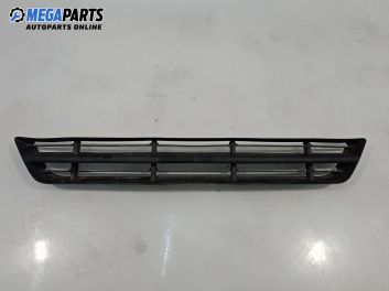 Решетка за Ford Focus I Estate (02.1999 - 12.2007), комби, позиция: предна
