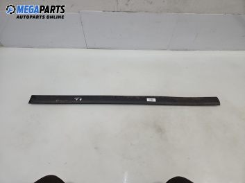 Лайсна за Toyota Avensis I Station Wagon (09.1997 - 02.2003), комби, позиция: предна, дясна