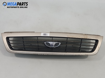 Решетка за Daewoo Nexia Sedan (02.1995 - 06.2008), седан, позиция: предна