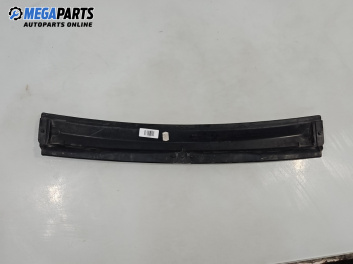 Пластмасова кора за BMW 3 Series E46 Touring (10.1999 - 06.2005), 4+1 вр., комби