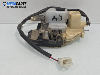 Брава на врата за Mazda 626 V Sedan (05.1997 - 10.2002), позиция: задна, дясна