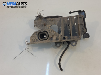 Лапа двигател за Nissan Qashqai I SUV (12.2006 - 04.2014) 1.6, 117 к.с.