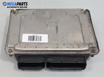 Компютър двигател за Volkswagen Golf IV Hatchback (08.1997 - 06.2005) 1.9 TDI, 101 к.с., № 0281 011 06