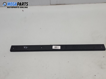 Интериорна лайсна за Opel Antara SUV (05.2006 - 03.2015), 4+1 вр., джип