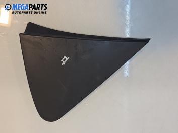 Интериорна пластмаса за Toyota Yaris Hatchback II (01.2005 - 12.2014), 2+1 вр., хечбек, позиция: дясна