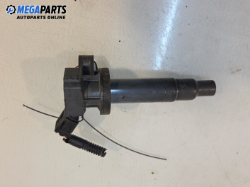 Запалителна бобина за Toyota Yaris Hatchback II (01.2005 - 12.2014) 1.0 VVT-i, 69 к.с., № 90919-02239