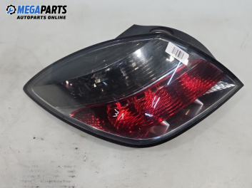 Стоп за Opel Astra H GTC (03.2005 - 10.2010), хечбек, позиция: лява