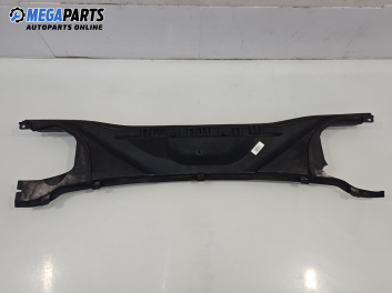 Кора над радиатор за BMW 3 Series E90 Touring E91 (09.2005 - 06.2012), 4+1 вр., комби