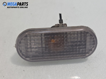 Мигач за Volkswagen Polo Hatchback III (10.1999 - 10.2001), хечбек, позиция: лява