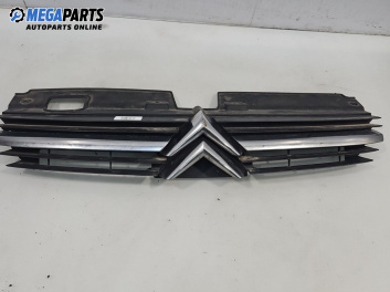 Решетка за Citroen C5 I Hatchback (03.2001 - 03.2005), хечбек, позиция: предна