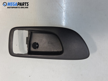 Интериорна пластмаса за Mazda 5 Minivan I (02.2005 - 12.2010), 4+1 вр., миниван, позиция: предна