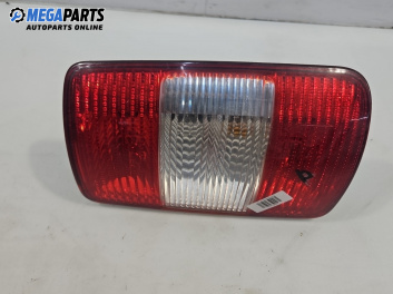 Стоп за Volkswagen Caddy III (03.2004 - 05.2015), миниван, позиция: дясна