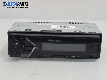 CD-радио за Volkswagen Golf IV Hatchback (08.1997 - 06.2005), № MVH-S100UB