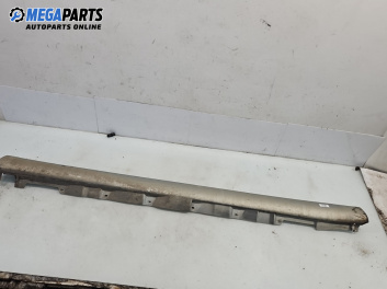 Праг за Toyota Avensis II Sedan (04.2003 - 11.2008), 4+1 вр., седан, позиция: дясна