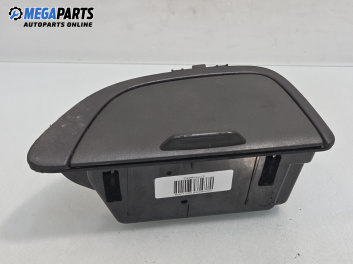 Пепелник за Volkswagen Golf V Hatchback (10.2003 - 02.2009)