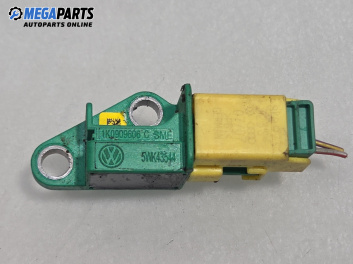Сензор airbag за Volkswagen Passat IV Variant B5.5 (09.2000 - 08.2005) 1.9 TDI, 130 к.с., № 1K0909606C