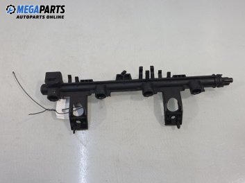 Бензинова рейка за Renault Clio III Hatchback (01.2005 - 12.2012) 1.2 16V (BR02, BR0J, BR11, CR02, CR0J, CR11), 75 к.с.