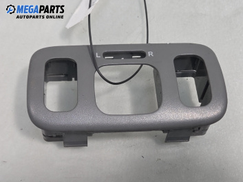 Интериорна пластмаса за Toyota Yaris Hatchback I (01.1999 - 12.2005), позиция: предна