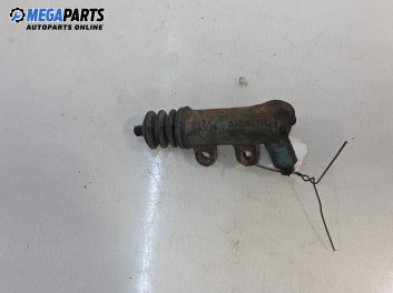 Долна помпа за съединител за Toyota Yaris Hatchback I (01.1999 - 12.2005) 1.0 16V, 68 к.с.