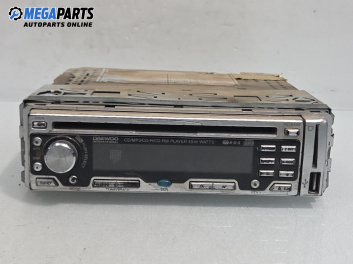 CD плеър за Renault Megane I Grandtour (03.1999 - 08.2003), № DCA-3301USB