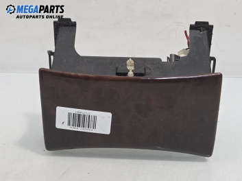 Пепелник за Volkswagen Passat III Sedan B5 (08.1996 - 12.2001)
