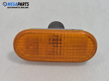 Мигач за Volkswagen Golf IV Hatchback (08.1997 - 06.2005), позиция: лява