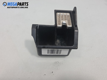 Пепелник за Volkswagen Touran Minivan I (02.2003 - 05.2010)