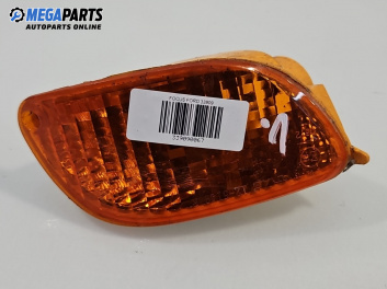 Мигач за Ford Focus I Hatchback (10.1998 - 12.2007), позиция: лява
